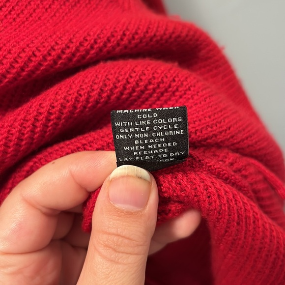 3/$5🌷 Women’s Verve Ami Red Knit Poncho 1X - Picture 6 of 7